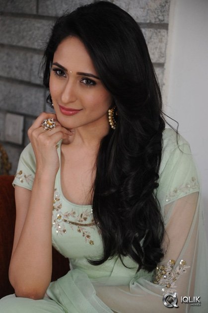 Pragya-Jaiswal-Interview-About-Kanche